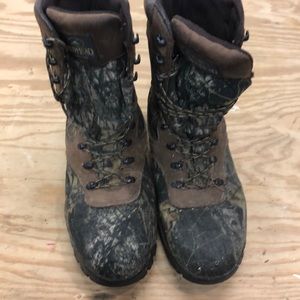 Red Head 1000 Grams Insulation Lace up boots